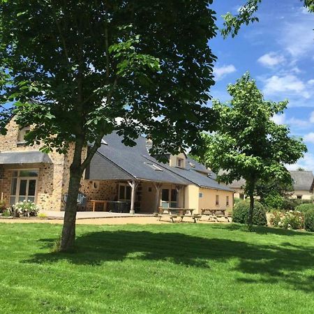 Domaine Des Mille Oiseaux Villa Villiers-Charlemagne Exterior photo