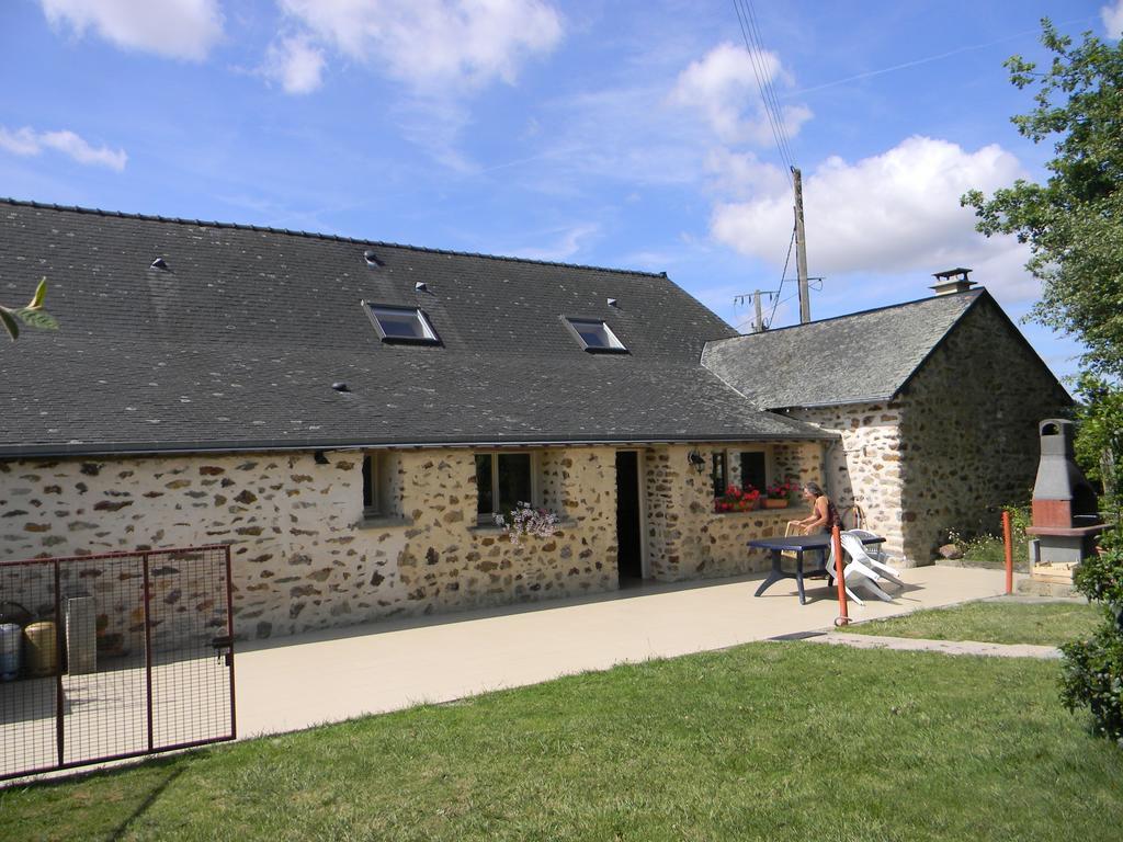 Domaine Des Mille Oiseaux Villa Villiers-Charlemagne Exterior photo
